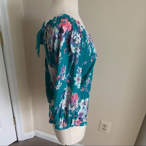 Lauren Conrad Long Sleeve Blouse - Picture 6 of 9